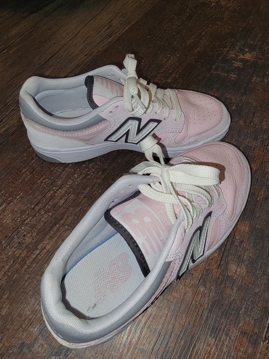 New Balance Shoes - New Balance Women's 480 Low-Top Sneakers in Light Pink